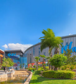 Centro Comercial Isla Azul