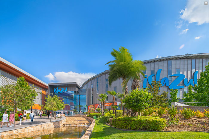 Centro Comercial Isla Azul